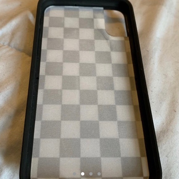checkered wildflower iphone x case - Picture 2 of 4